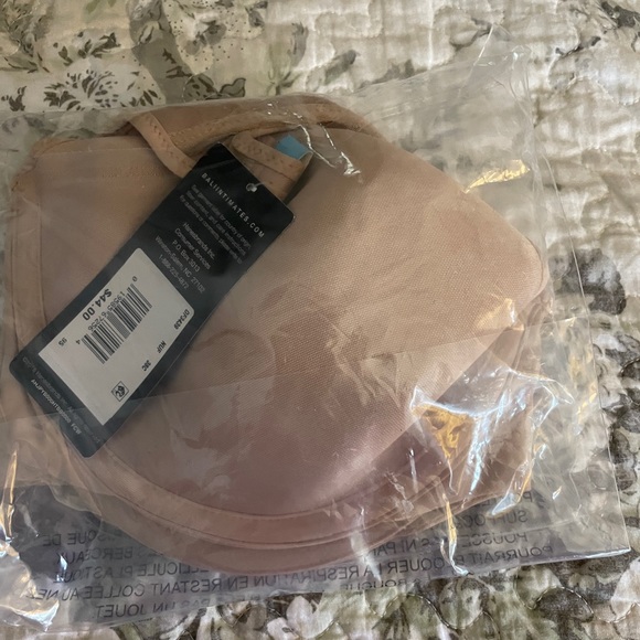BNWT Bali Smoothing adjustable bra - Picture 8 of 10